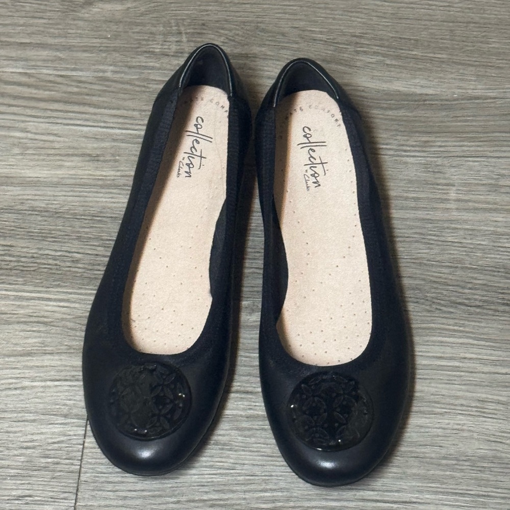 Clarks Collection Gracelin Lola Ballet Flats Black Leather Slip-On